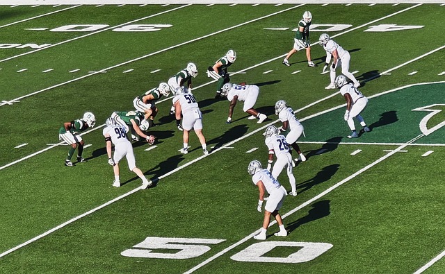 英超第6輪西漢姆聯1-1曼城 福登破門斯特林踢丟絕殺單刀球.